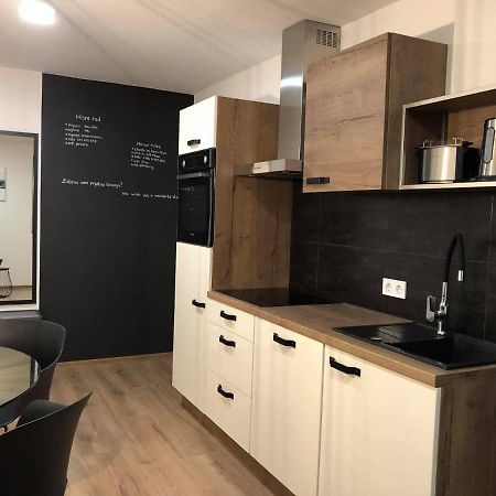Apartment Selih Maribor Bagian luar foto