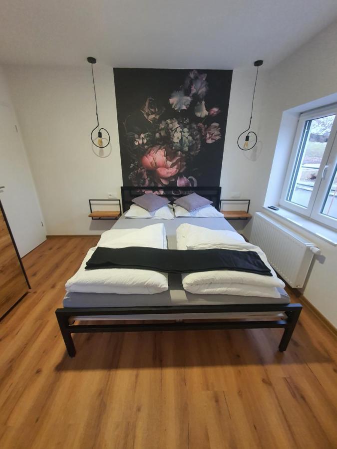 Apartment Selih Maribor Bagian luar foto